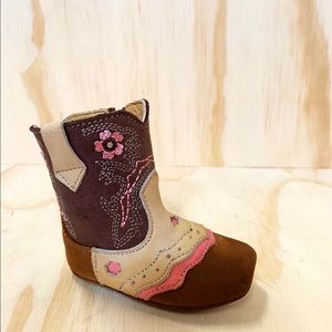 COPY - Leather baby boots